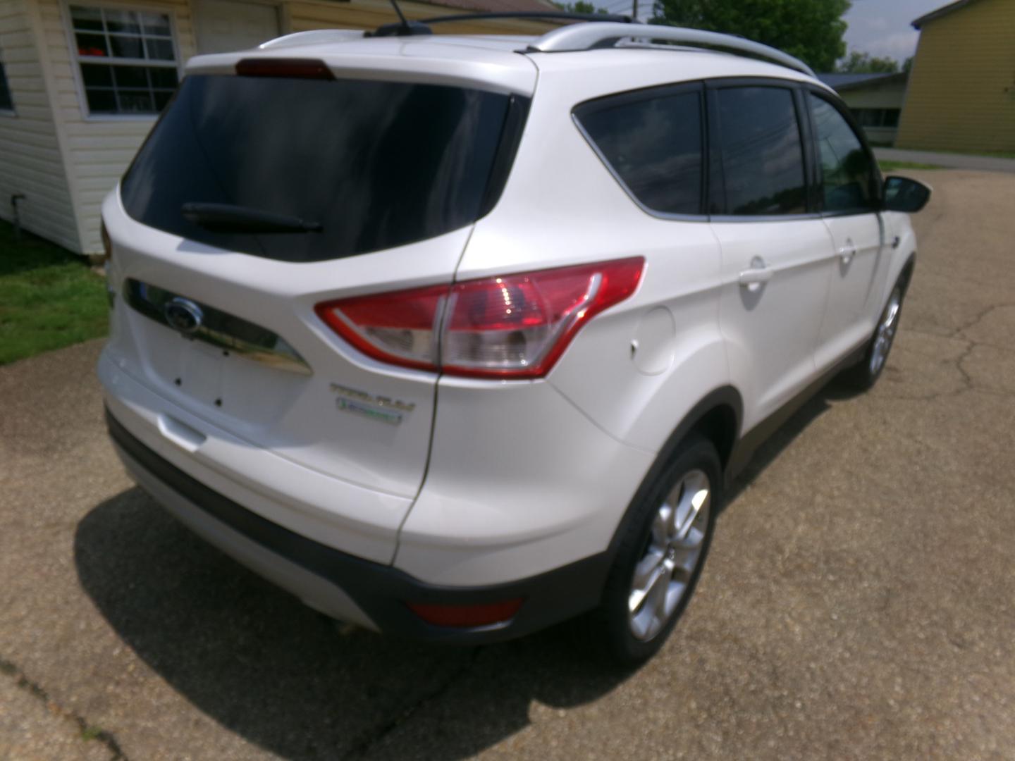 2015 White /Tan Ford Escape Titanium (1FMCU0JX9FU) with an 2.0L Ecoboost engine, automatic transmission, located at 401 First NE, Bearden, AR, 71720, (870) 687-3414, 33.726528, -92.611519 - Photo#24